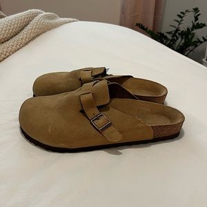 BIRKENSTOCK BOSTON CLOG